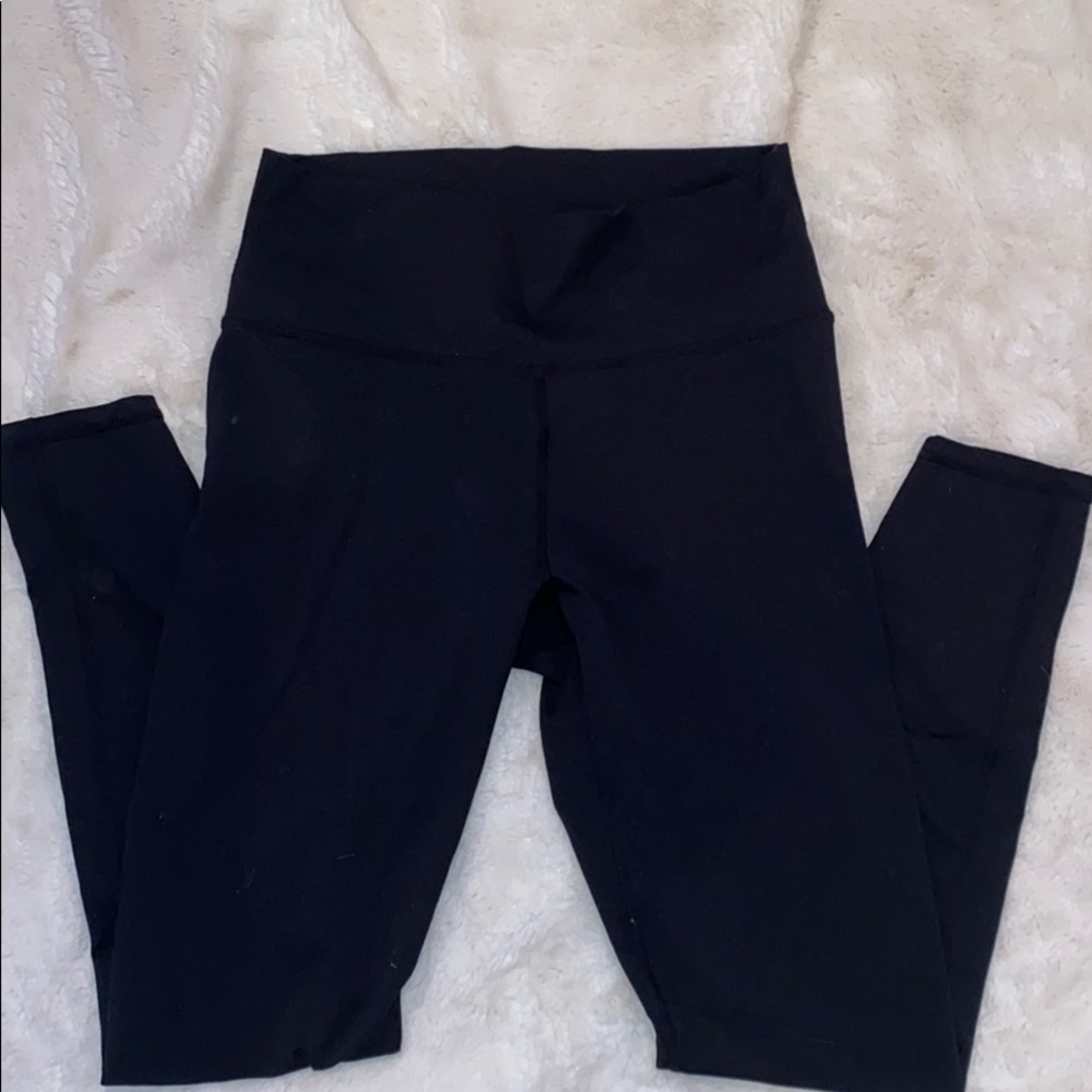 Black leggings
